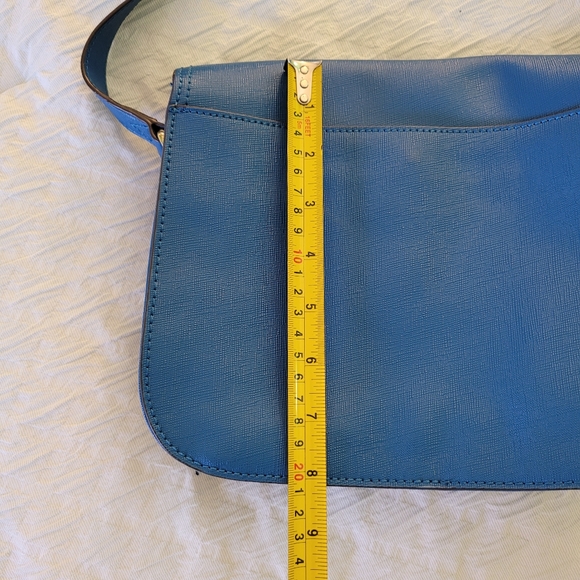 Vince Camuto Cross body - Picture 5 of 13